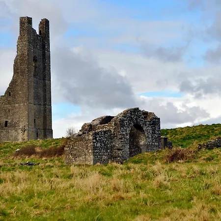 Highfield House 4* Trim