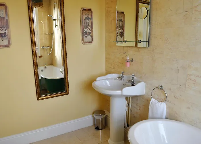 海菲尔德旅馆 招待所 4*